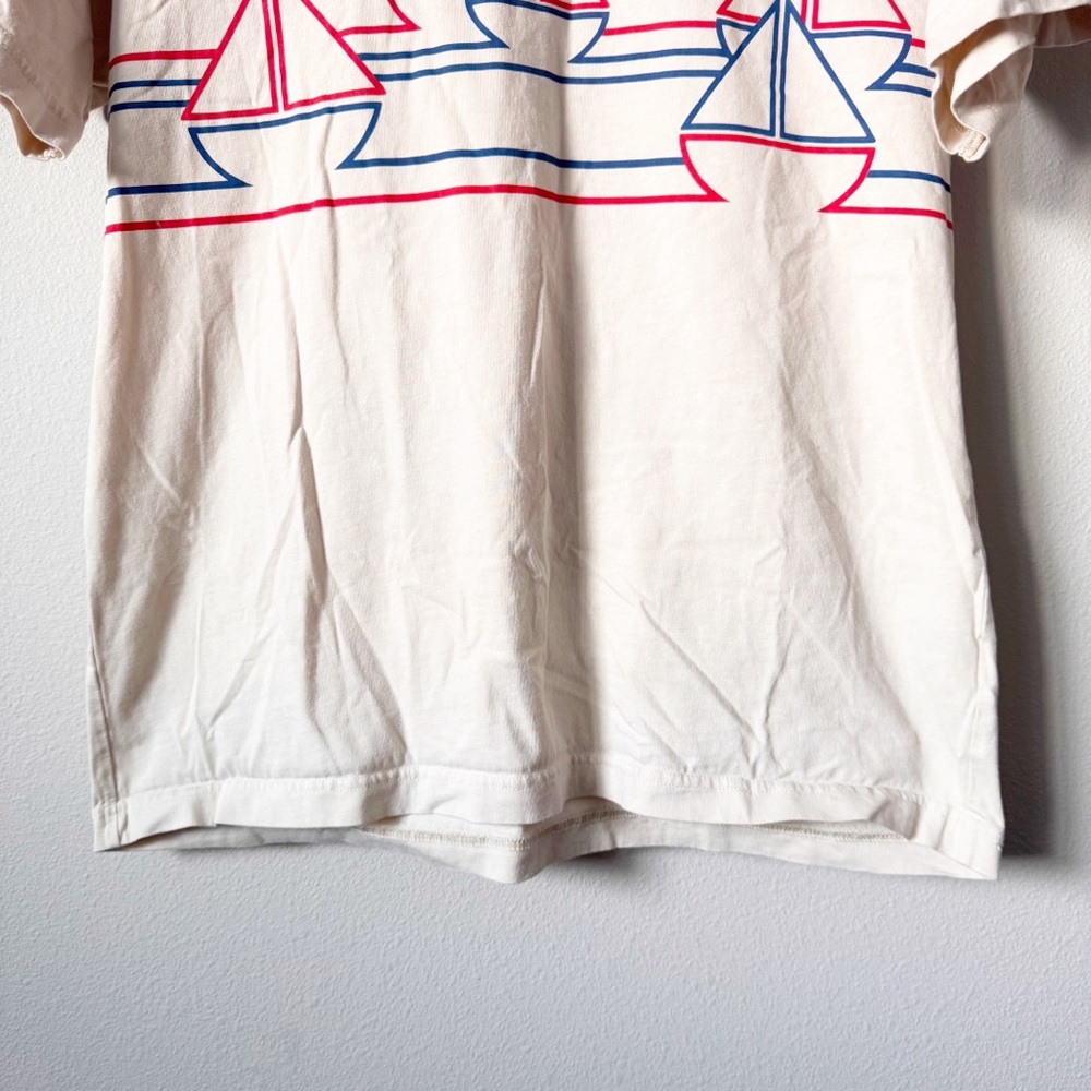 Uniqlo Curated by Tate Short Sleeve UT museum collection - Picture 6 of 12